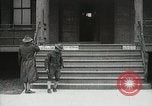 Immagine di Appello all'esercito americano caserma di formazione United States USA, 1916, secondo 9 filmato di repertorio 65675022627
