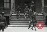 Immagine di Appello all'esercito americano caserma di formazione United States USA, 1916, secondo 22 filmato di repertorio 65675022627