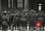 Immagine di Appello all'esercito americano caserma di formazione United States USA, 1916, secondo 31 filmato di repertorio 65675022627