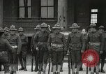 Immagine di Appello all'esercito americano caserma di formazione United States USA, 1916, secondo 33 filmato di repertorio 65675022627