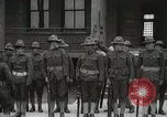 Immagine di Appello all'esercito americano caserma di formazione United States USA, 1916, secondo 34 filmato di repertorio 65675022627