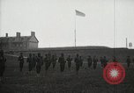Image des soldats de l'armée des États-Unis exercice pendant la formation United States USA, 1916, de la seconde 16 séquences d'archives historiques vidéo 65675022628