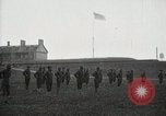 Image des soldats de l'armée des États-Unis exercice pendant la formation United States USA, 1916, de la seconde 24 séquences d'archives historiques vidéo 65675022628