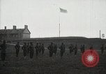 Image des soldats de l'armée des États-Unis exercice pendant la formation United States USA, 1916, de la seconde 26 séquences d'archives historiques vidéo 65675022628