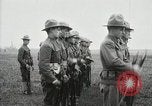 Standbild US Army Soldaten Handbuch der Arme Training United States USA, 1916, aus Sekunde 16 historischem Filmmaterial Videoclip 65675022631