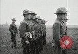 Standbild US Army Soldaten Handbuch der Arme Training United States USA, 1916, aus Sekunde 27 historischem Filmmaterial Videoclip 65675022631
