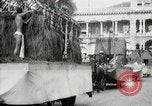 Standbild Historische Parade Hawaii USA, 1916, aus Sekunde 34 historischem Filmmaterial Videoclip 65675022635