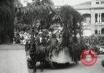 Standbild Historische Parade Hawaii USA, 1916, aus Sekunde 58 historischem Filmmaterial Videoclip 65675022635