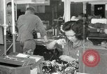 Standbild Hawaiian Männer und Frau Hawaii USA, 1944, aus Sekunde 5 historischem Filmmaterial Videoclip 65675022637