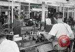Standbild Hawaiian Männer und Frau Hawaii USA, 1944, aus Sekunde 32 historischem Filmmaterial Videoclip 65675022637