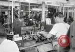 Standbild Hawaiian Männer und Frau Hawaii USA, 1944, aus Sekunde 33 historischem Filmmaterial Videoclip 65675022637
