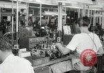 Standbild Hawaiian Männer und Frau Hawaii USA, 1944, aus Sekunde 39 historischem Filmmaterial Videoclip 65675022637