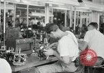 Standbild Hawaiian Männer und Frau Hawaii USA, 1944, aus Sekunde 60 historischem Filmmaterial Videoclip 65675022637