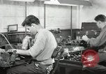 Standbild Hawaiian Männer Hawaii USA, 1944, aus Sekunde 4 historischem Filmmaterial Videoclip 65675022639