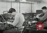 Standbild Hawaiian Männer Hawaii USA, 1944, aus Sekunde 13 historischem Filmmaterial Videoclip 65675022639