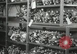 Standbild Hawaiian Männer Hawaii USA, 1944, aus Sekunde 22 historischem Filmmaterial Videoclip 65675022639