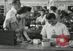 Standbild Hawaiian Mann Hawaii USA, 1944, aus Sekunde 5 historischem Filmmaterial Videoclip 65675022643