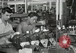 Standbild Hawaiian Mann Hawaii USA, 1944, aus Sekunde 38 historischem Filmmaterial Videoclip 65675022643