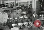 Standbild Hawaiian Mann Hawaii USA, 1944, aus Sekunde 42 historischem Filmmaterial Videoclip 65675022643