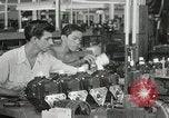 Standbild Hawaiian Mann Hawaii USA, 1944, aus Sekunde 46 historischem Filmmaterial Videoclip 65675022643