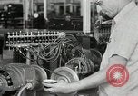 Standbild Hawaiian Mann Hawaii USA, 1944, aus Sekunde 55 historischem Filmmaterial Videoclip 65675022643