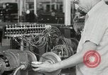 Standbild Hawaiian Mann Hawaii USA, 1944, aus Sekunde 60 historischem Filmmaterial Videoclip 65675022643