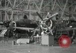 Image B-24 Liberator et P-47 Thunderbolt Hawaii USA, 1944, de la seconde 7 séquences d'archives historiques vidéo 65675022648