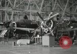 Image B-24 Liberator et P-47 Thunderbolt Hawaii USA, 1944, de la seconde 11 séquences d'archives historiques vidéo 65675022648