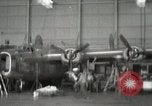 Image B-24 Liberator et P-47 Thunderbolt Hawaii USA, 1944, de la seconde 17 séquences d'archives historiques vidéo 65675022648
