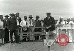 Immagine di Giocare a golf presso il Kilauea National Park Hawaii USA, 1928, secondo 11 filmato di repertorio 65675022675
