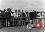 Immagine di Giocare a golf presso il Kilauea National Park Hawaii USA, 1928, secondo 17 filmato di repertorio 65675022675
