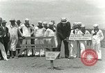 Immagine di Giocare a golf presso il Kilauea National Park Hawaii USA, 1928, secondo 31 filmato di repertorio 65675022675