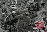 Standbild USA Soldaten Korea, 1951, aus Sekunde 7 historischem Filmmaterial Videoclip 65675022681