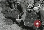 Standbild USA Soldaten Korea, 1951, aus Sekunde 19 historischem Filmmaterial Videoclip 65675022681