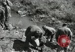 Standbild USA Soldaten Korea, 1951, aus Sekunde 31 historischem Filmmaterial Videoclip 65675022681