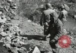 Standbild USA Soldaten Korea, 1951, aus Sekunde 36 historischem Filmmaterial Videoclip 65675022681
