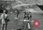 Standbild Verletzte US-Soldaten Korea, 1951, aus Sekunde 39 historischem Filmmaterial Videoclip 65675022682