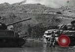 Standbild Reconnaissance Patrol Korea, 1951, aus Sekunde 13 historischem Filmmaterial Videoclip 65675022683