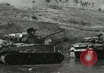 Standbild Reconnaissance Patrol Korea, 1951, aus Sekunde 17 historischem Filmmaterial Videoclip 65675022683