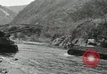 Standbild Reconnaissance Patrol Korea, 1951, aus Sekunde 44 historischem Filmmaterial Videoclip 65675022683