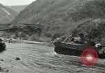 Standbild Reconnaissance Patrol Korea, 1951, aus Sekunde 46 historischem Filmmaterial Videoclip 65675022683