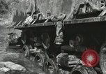 Standbild Reconnaissance Patrol Korea, 1951, aus Sekunde 59 historischem Filmmaterial Videoclip 65675022683