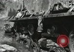 Standbild Reconnaissance Patrol Korea, 1951, aus Sekunde 61 historischem Filmmaterial Videoclip 65675022683