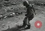 Standbild Reconnaissance Patrol Korea, 1951, aus Sekunde 14 historischem Filmmaterial Videoclip 65675022684