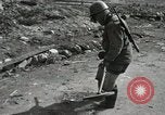 Standbild Reconnaissance Patrol Korea, 1951, aus Sekunde 15 historischem Filmmaterial Videoclip 65675022684