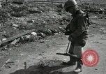Standbild Reconnaissance Patrol Korea, 1951, aus Sekunde 16 historischem Filmmaterial Videoclip 65675022684