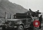 Standbild Reconnaissance Patrol Korea, 1951, aus Sekunde 27 historischem Filmmaterial Videoclip 65675022684