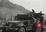Standbild Reconnaissance Patrol Korea, 1951, aus Sekunde 28 historischem Filmmaterial Videoclip 65675022684