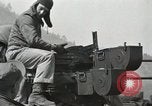 Standbild Reconnaissance Patrol Korea, 1951, aus Sekunde 44 historischem Filmmaterial Videoclip 65675022684