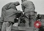 Standbild Reconnaissance Patrol Korea, 1951, aus Sekunde 50 historischem Filmmaterial Videoclip 65675022684